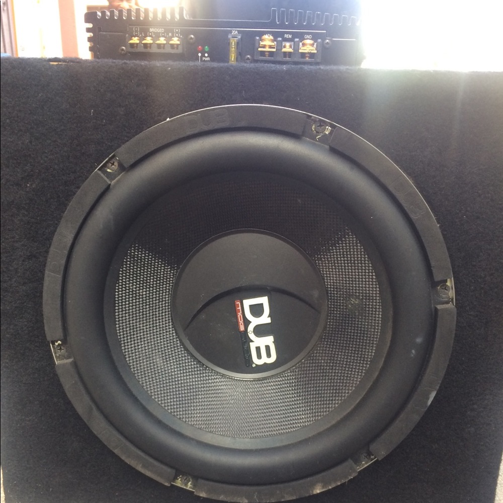 12” 1200 watt Dub Edition woofer and amp